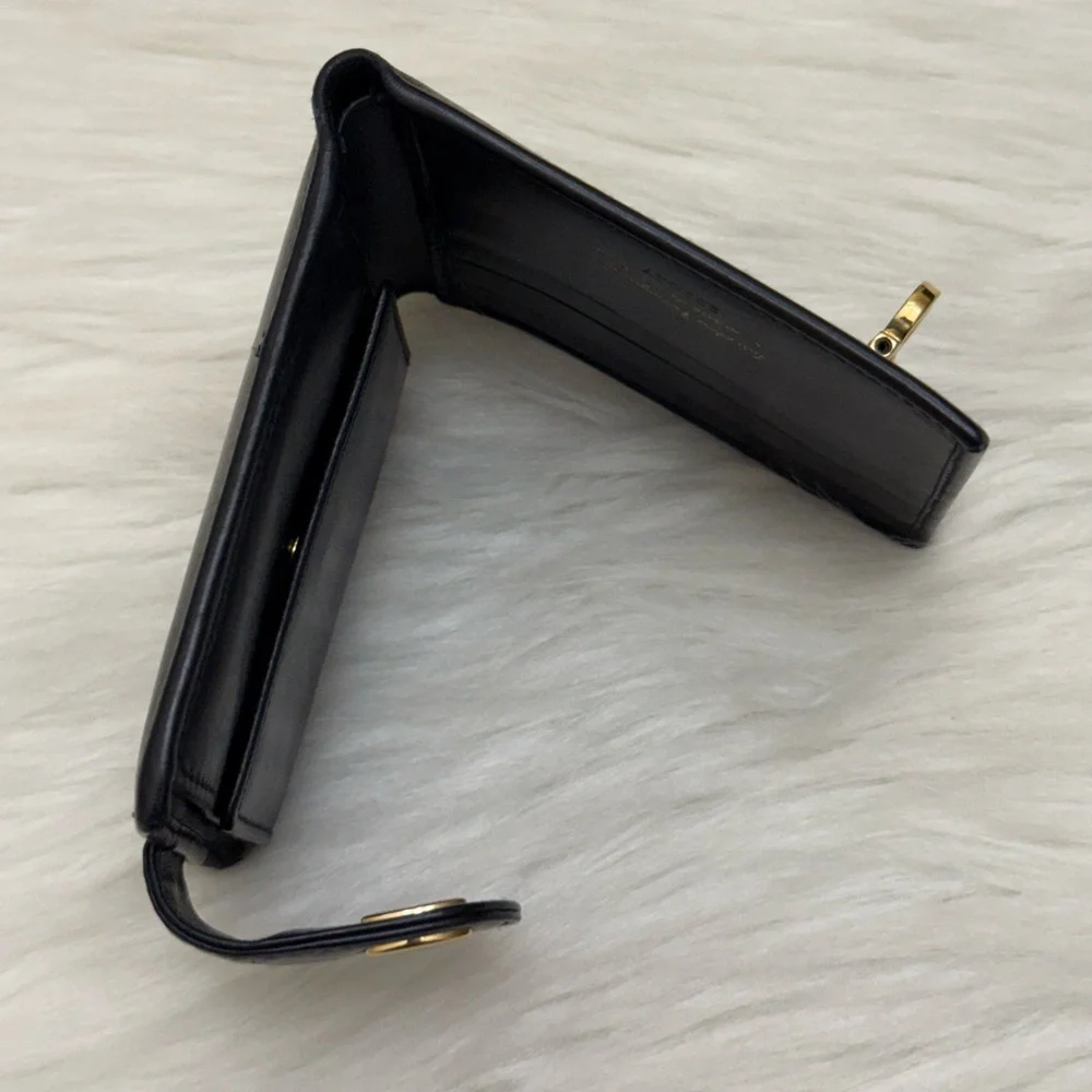 Salvatore Ferragamo salvatore ferragamo