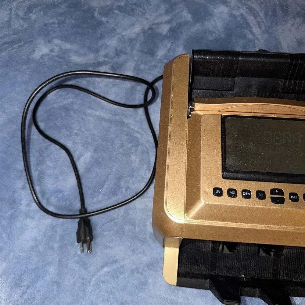 Money Counter Model Hr-3800 And Markers‎