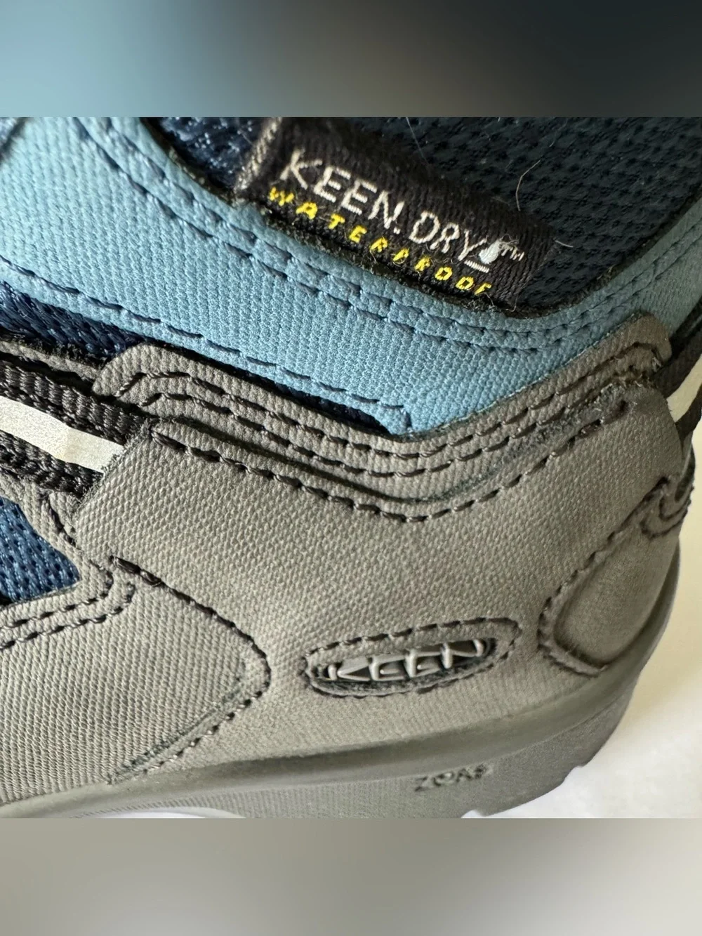 Keen excellent size