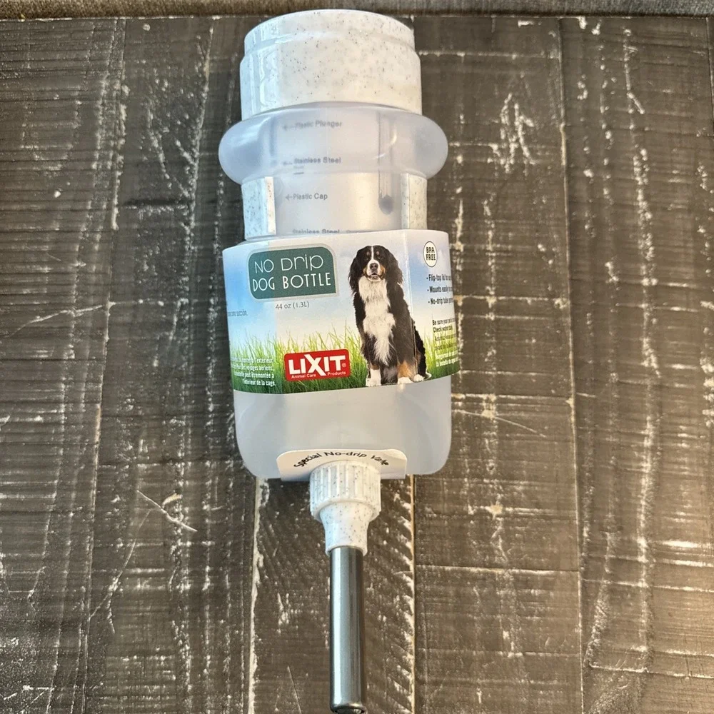Lixit Top Fill‎ NO-Drip Water Bottles for Large Dogs. 44 Ounce