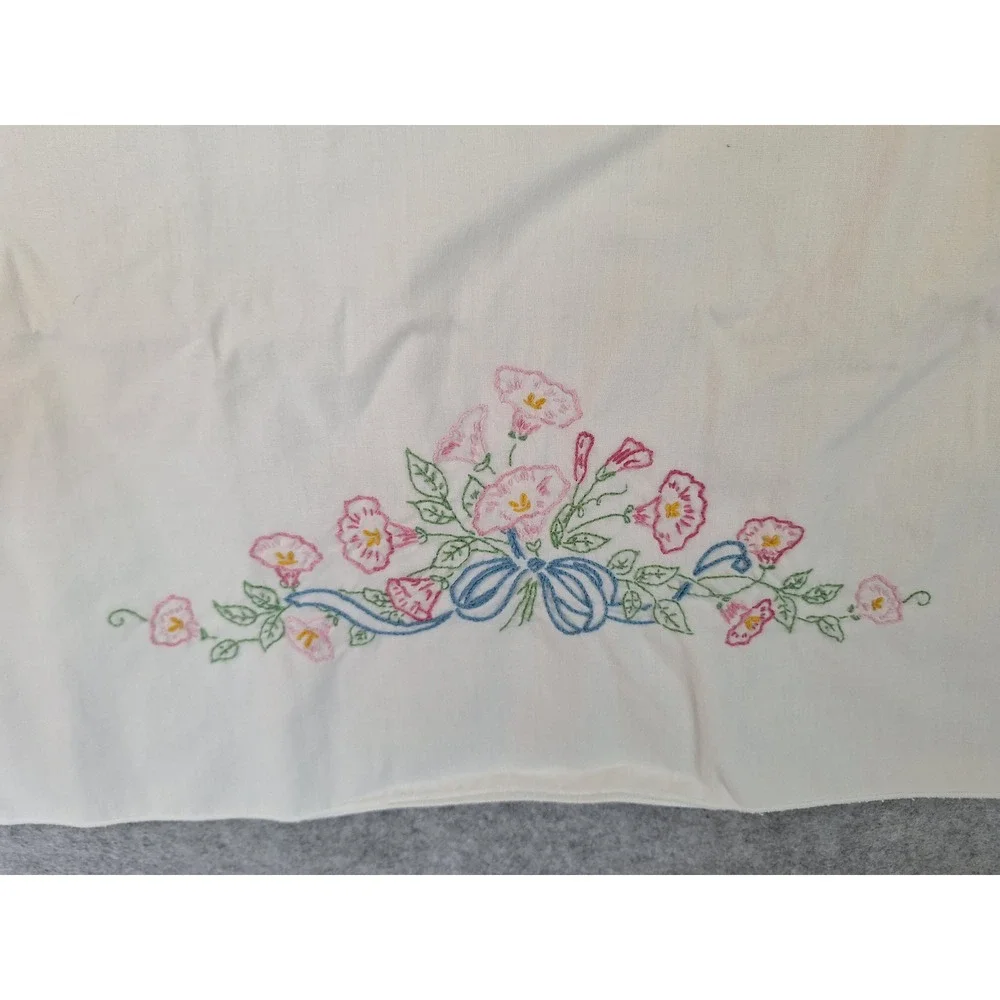 N/A vintage white