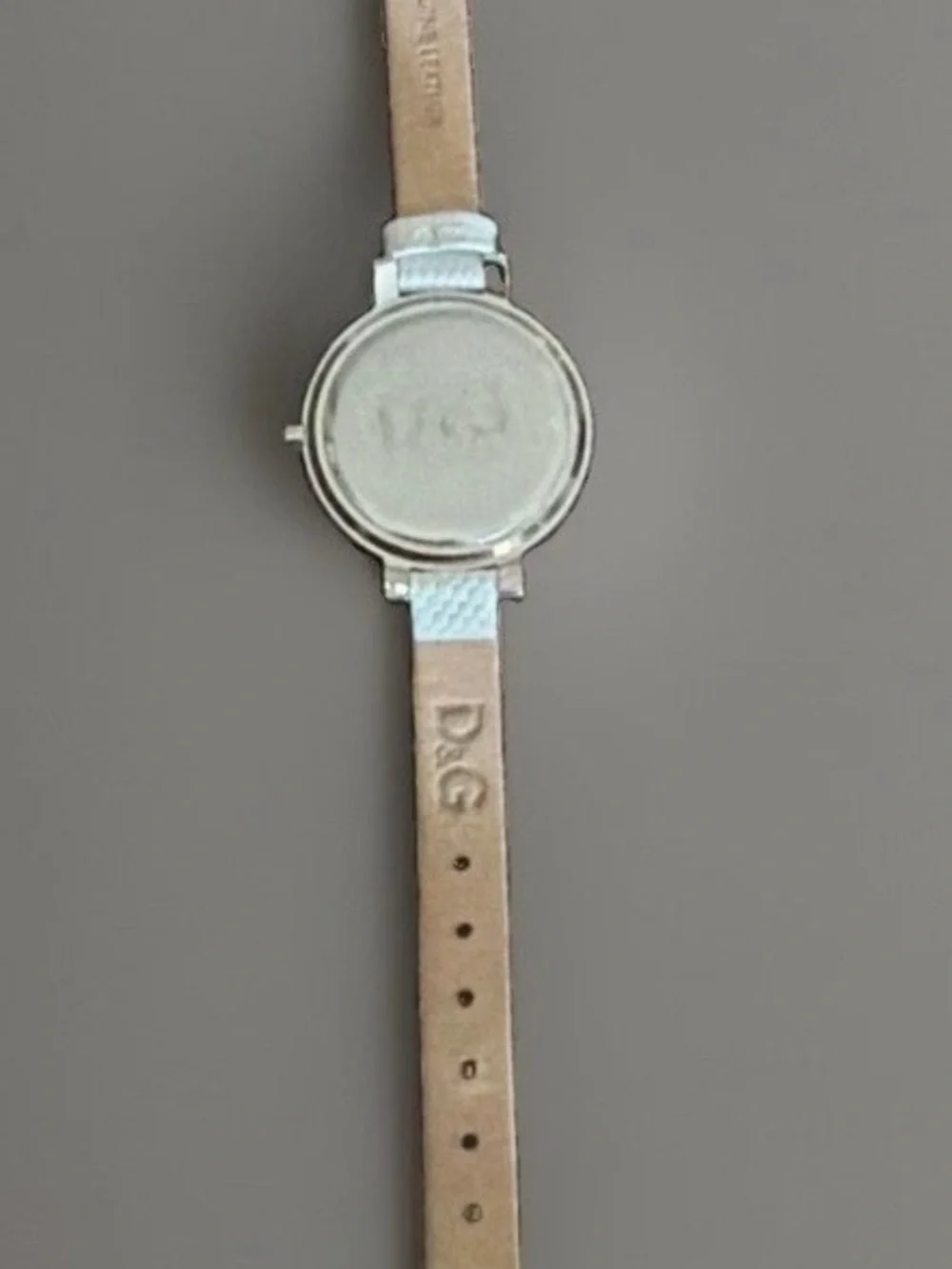 D&G wristwatch textured