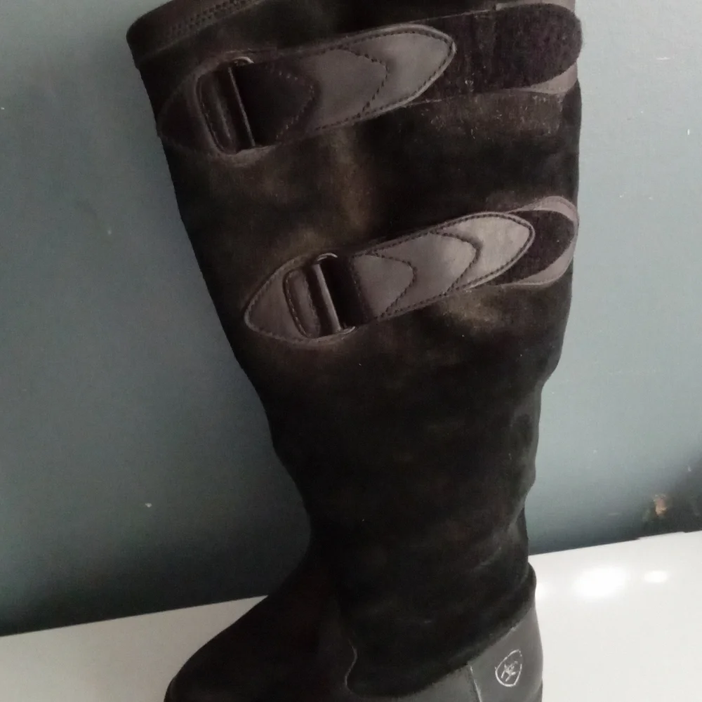 Ariat step into