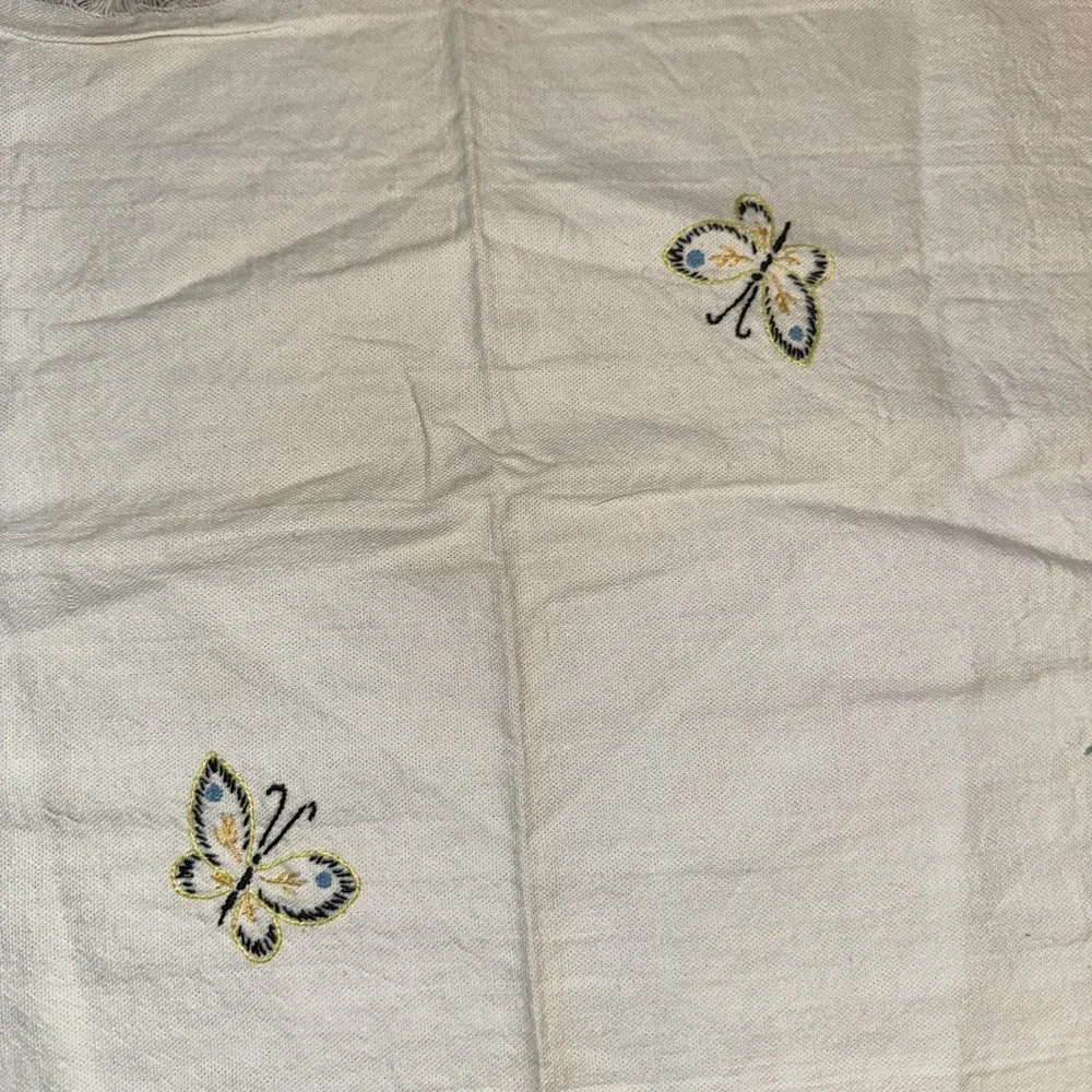 Vintage Dresser Scarf Embroidered Table Runner 12x38