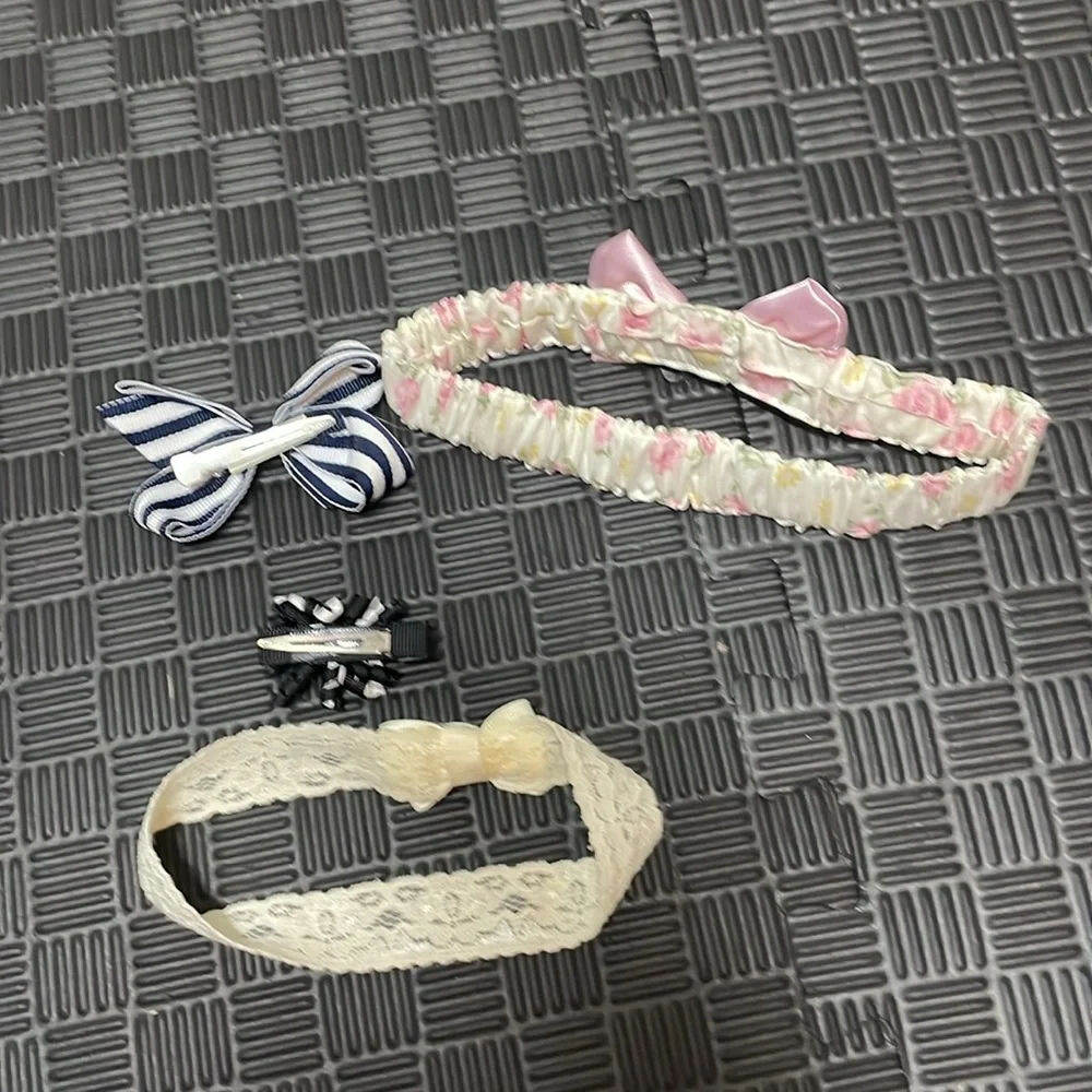N/A pink bow