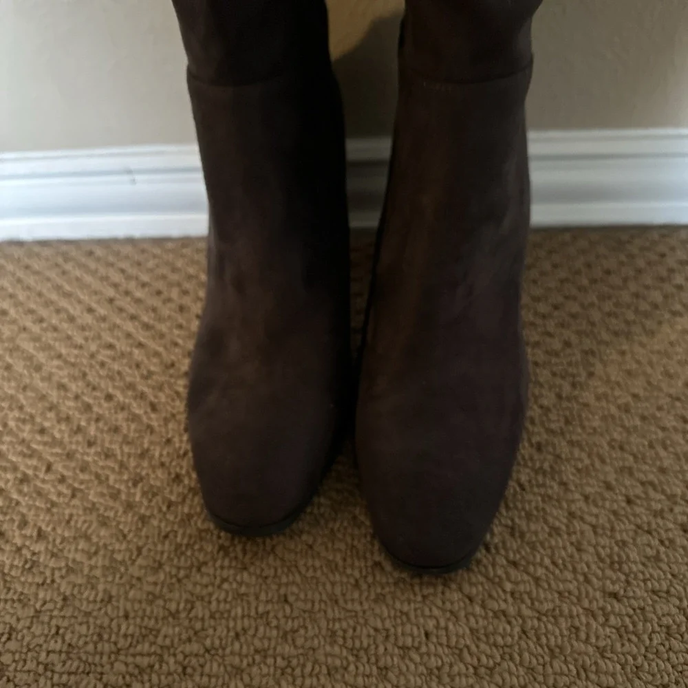 Vince Camuto product stylish