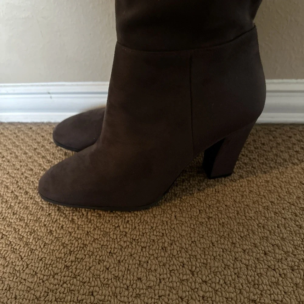 Vince Camuto product stylish
