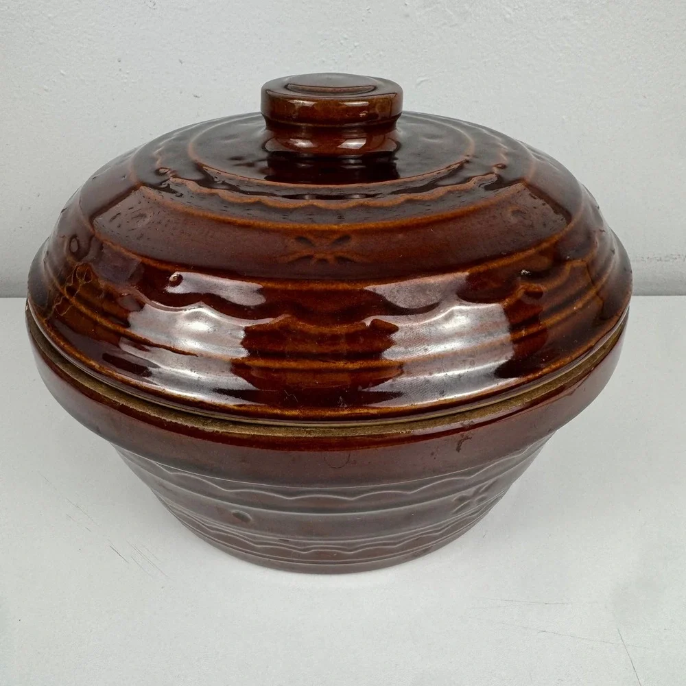 Vtg Mar-Crest Daisy Dot Brown Drip Glaze Covered Stoneware‎ Casserole Dish