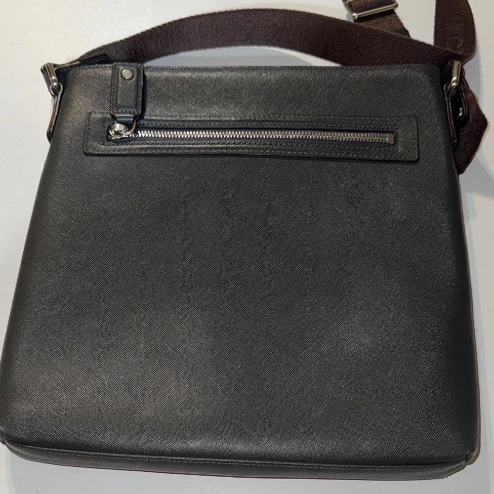 MCM elegant messenger