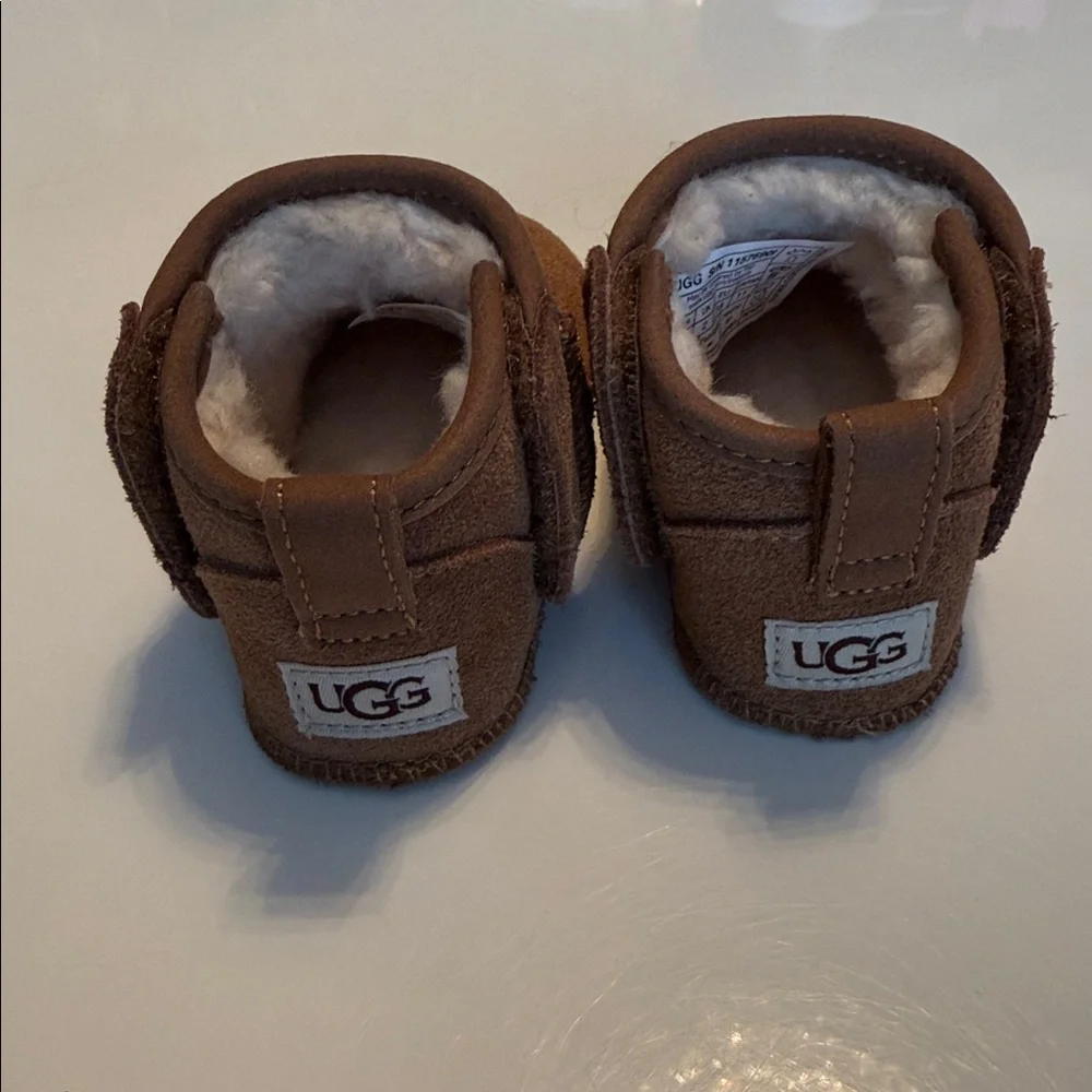 UGG excellent only