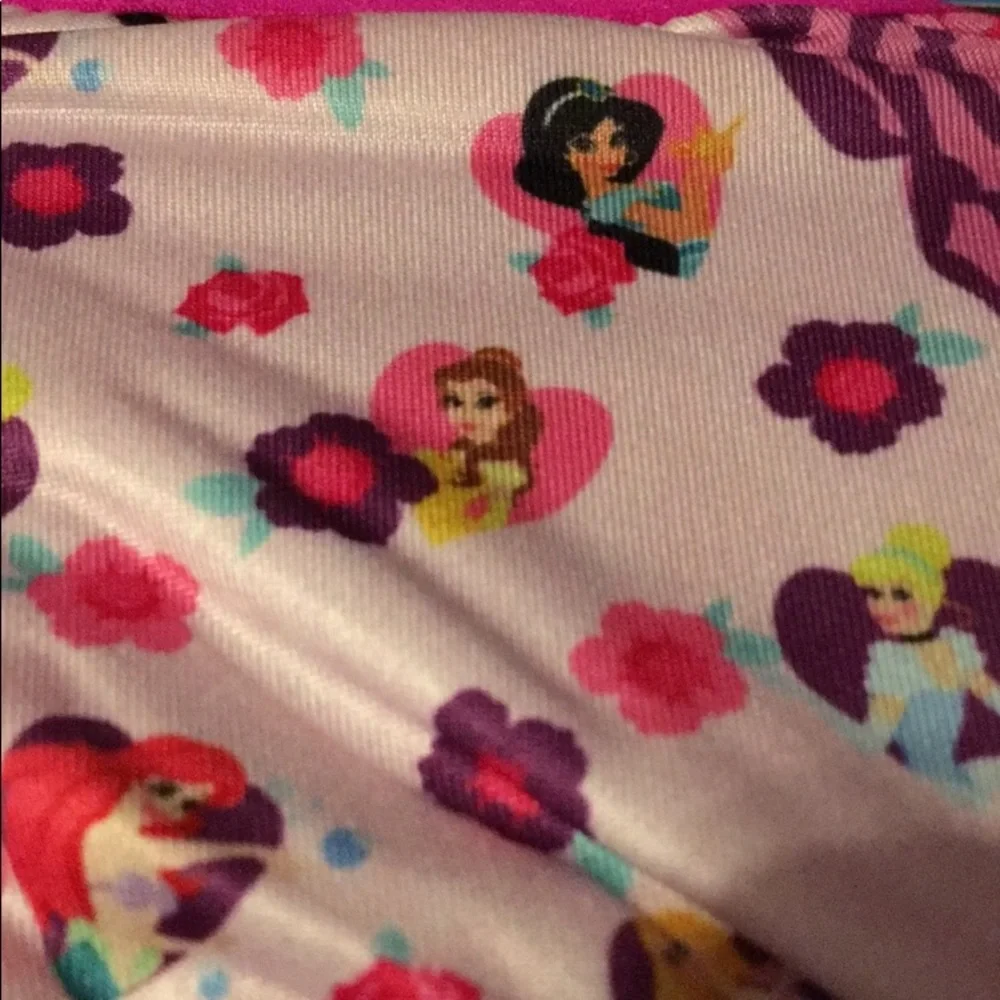 Disney girls face