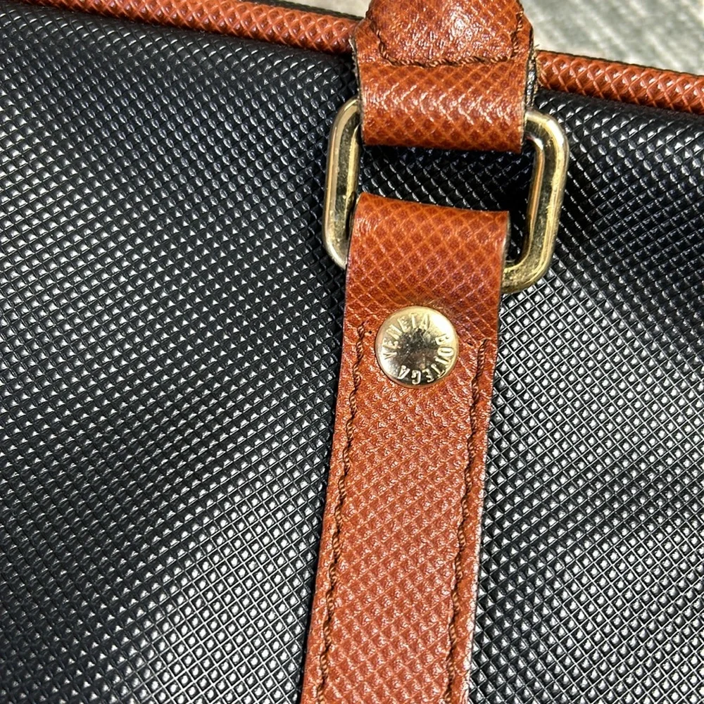 Vintage Bottega Veneta textured leather garment bag