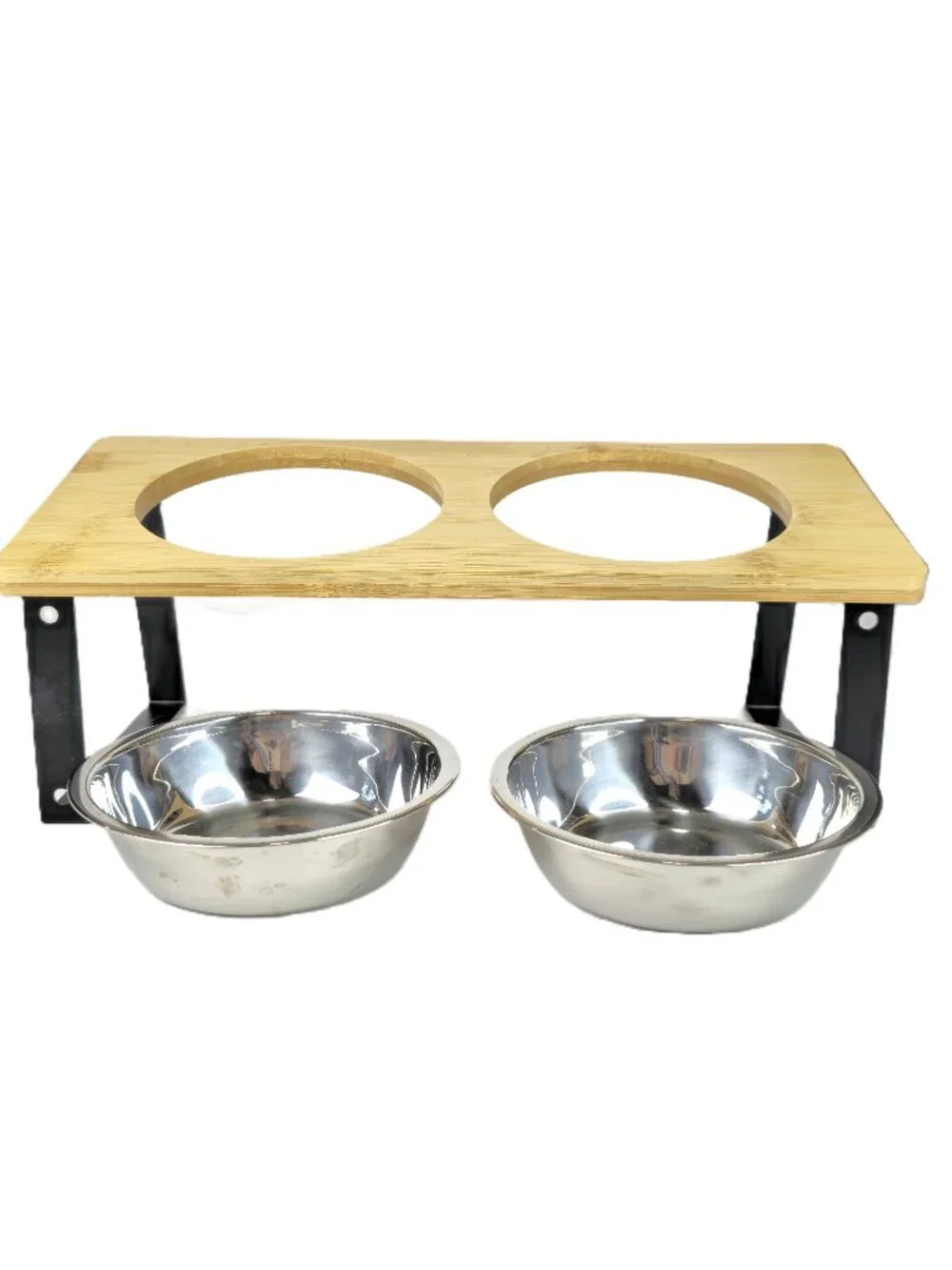 The Unbranded Brand elevated dog