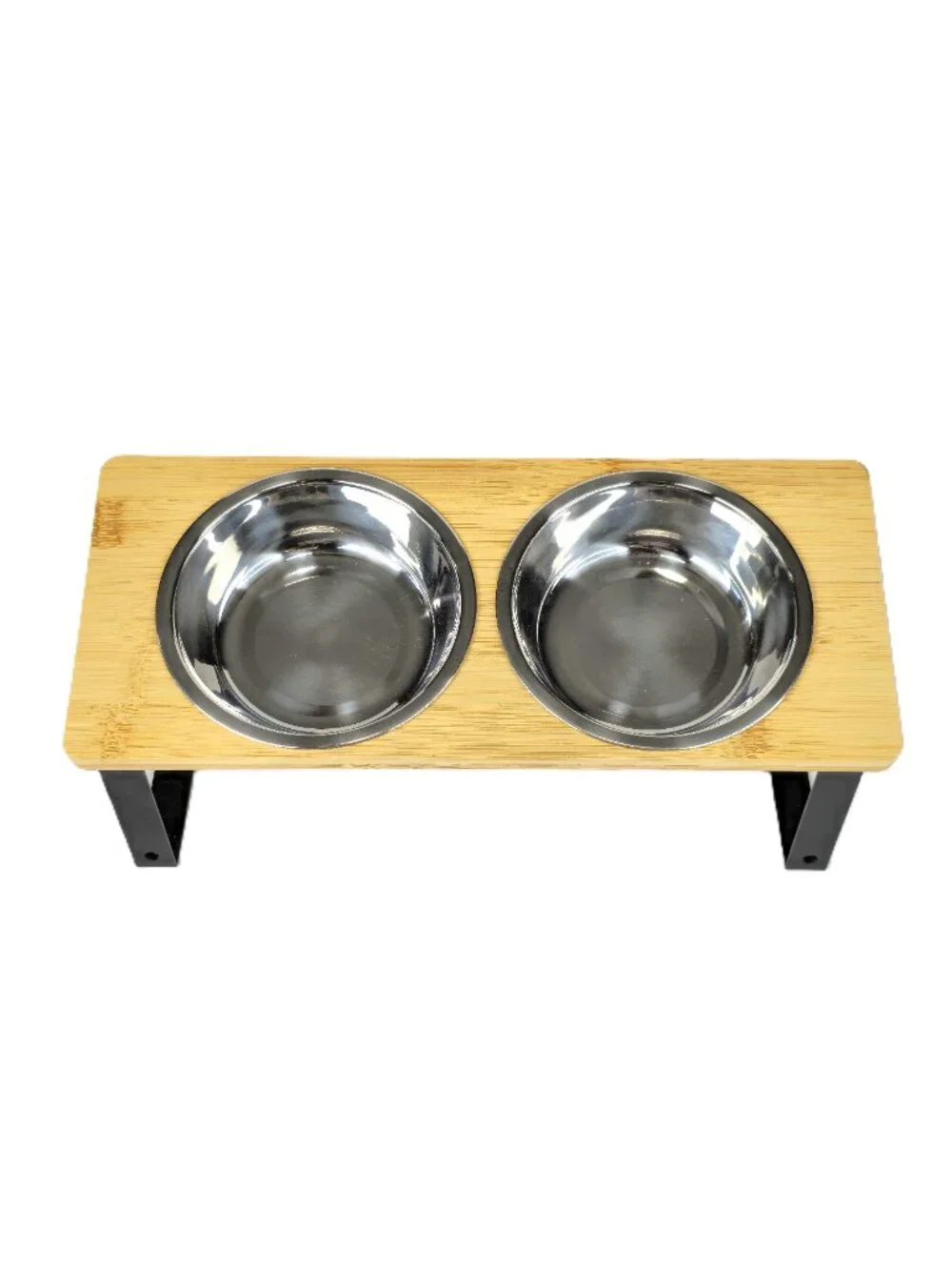 The Unbranded Brand elevated dog