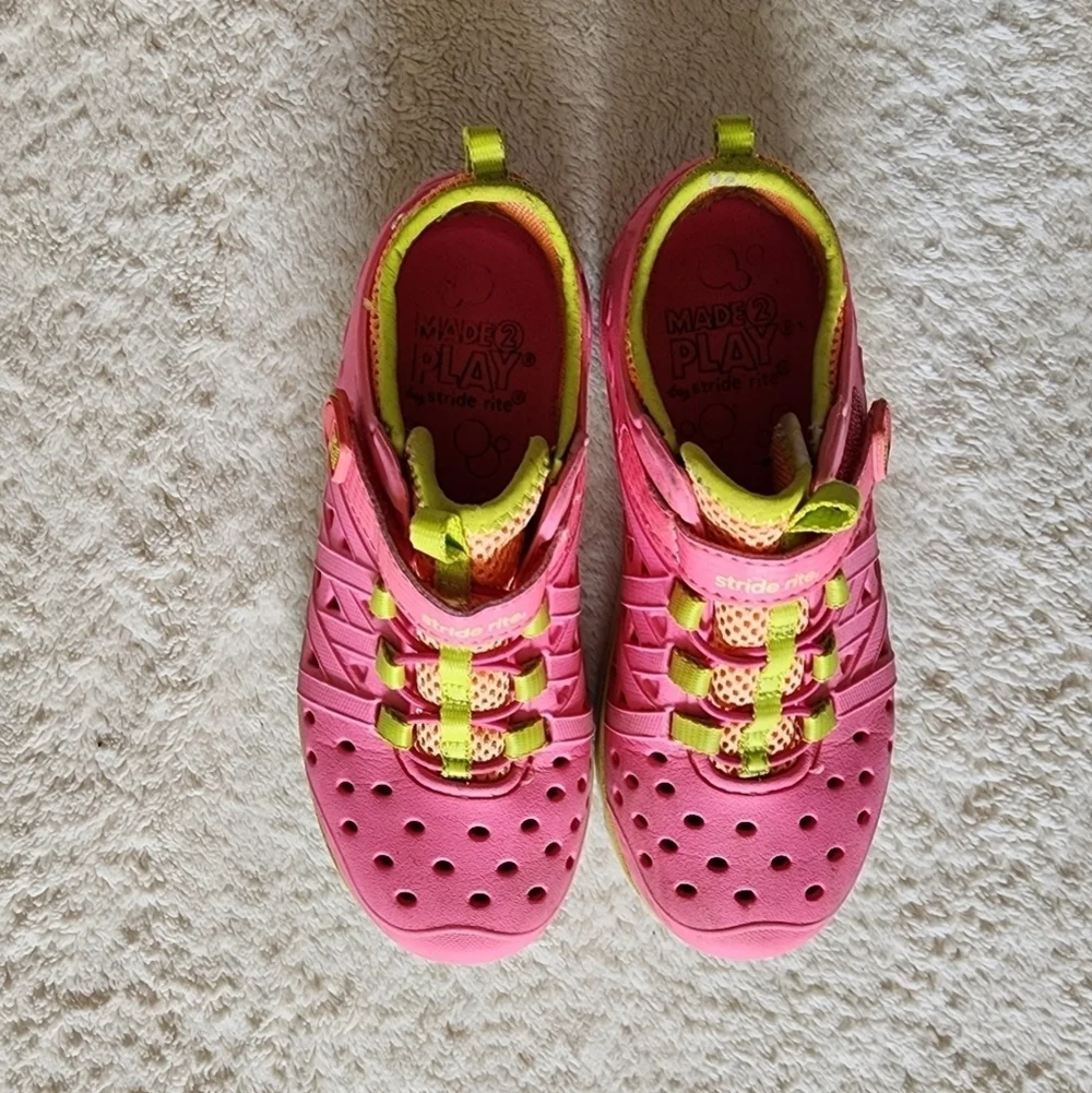 Stride Rite shoes green bright