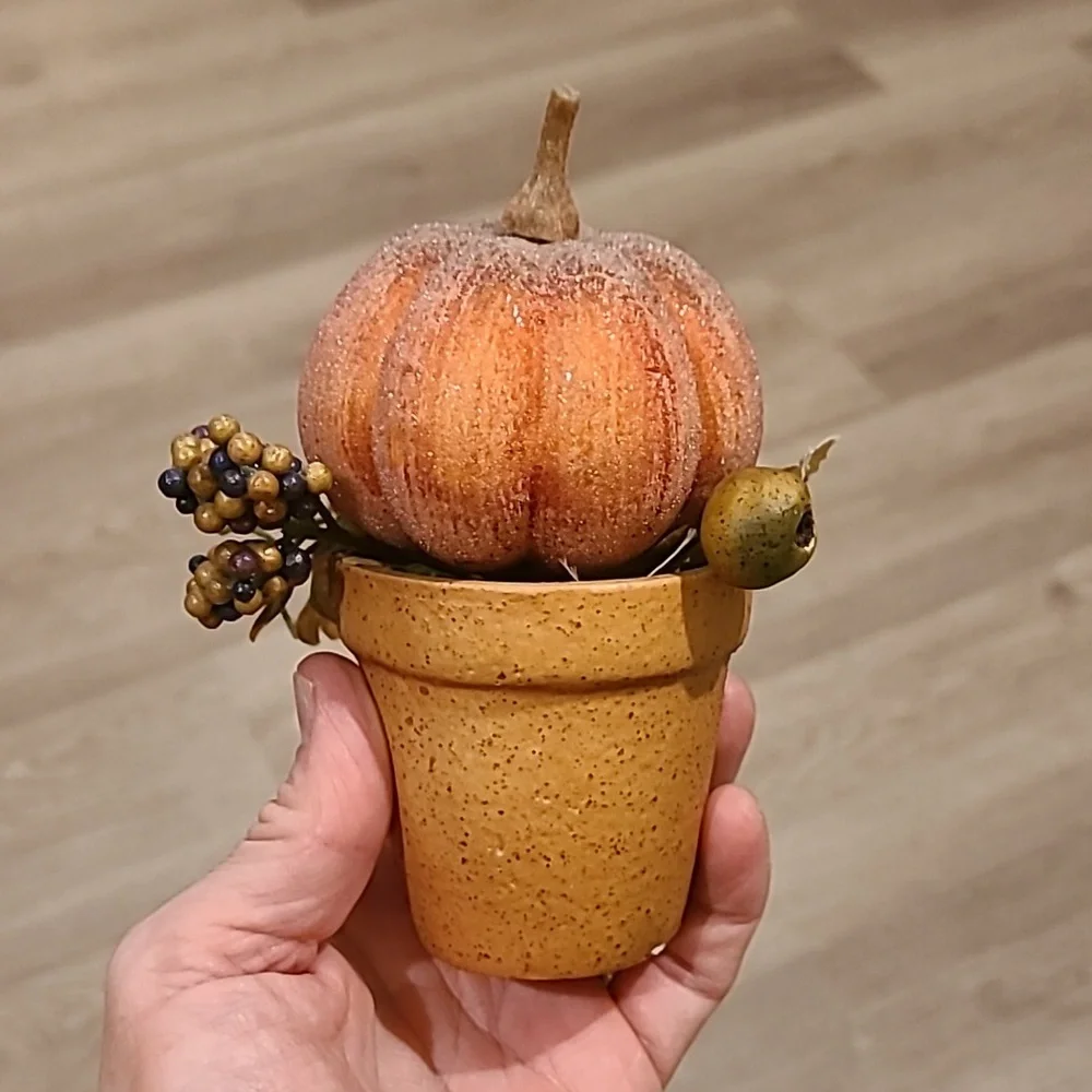 Pier 1 pumpkin floral