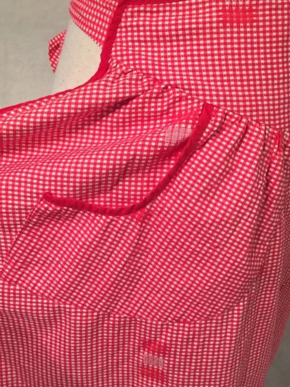 Vintage excellent gently