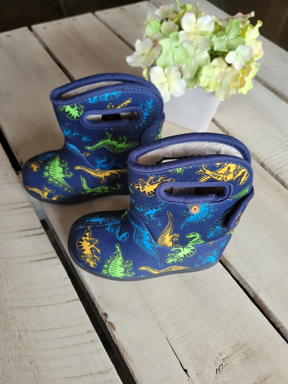 Bogs II Navy Kids Rain Boots with Bright Dinosaur Print Size 7 Infants