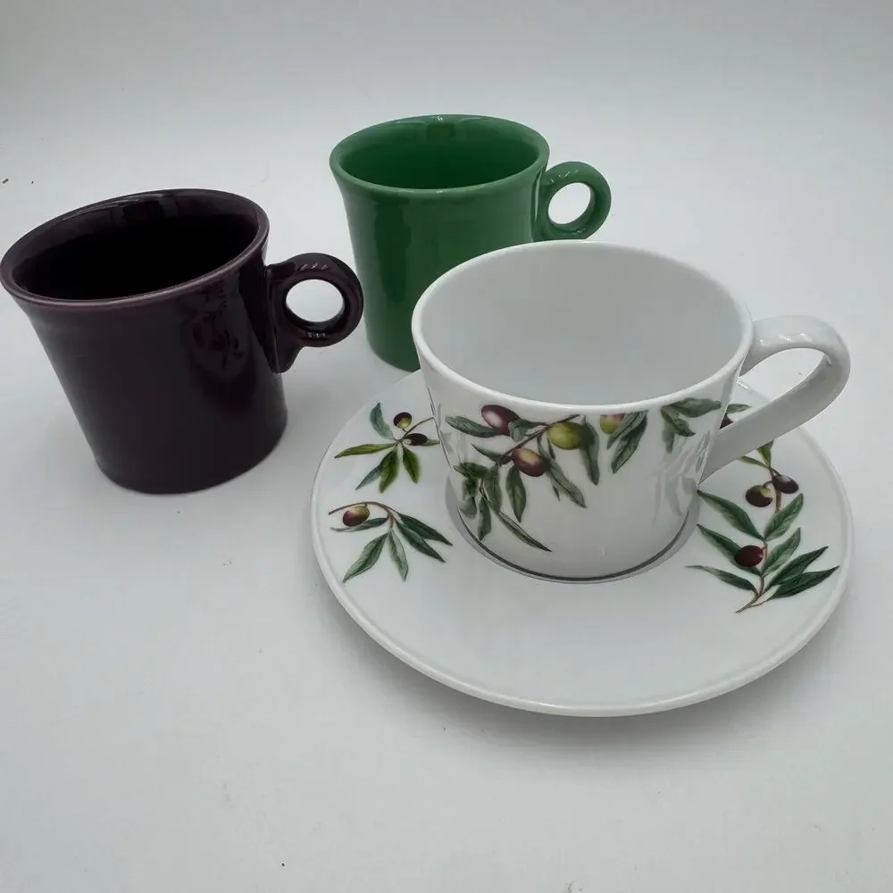 Pottery Barn set cups