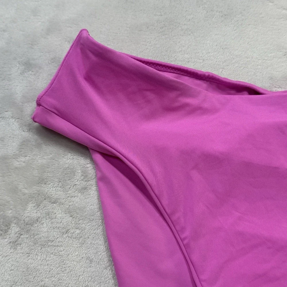 SKIMS details brand