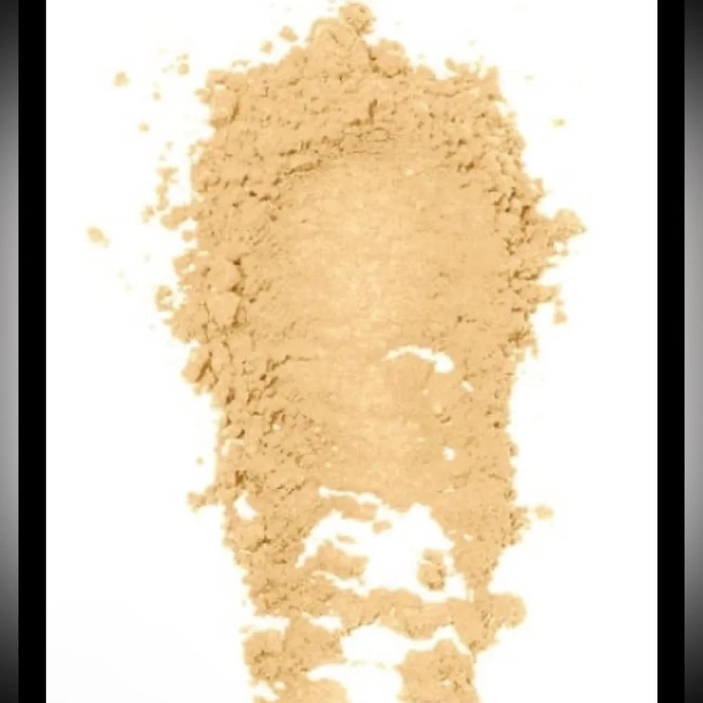 Jeffree Star powder luminous