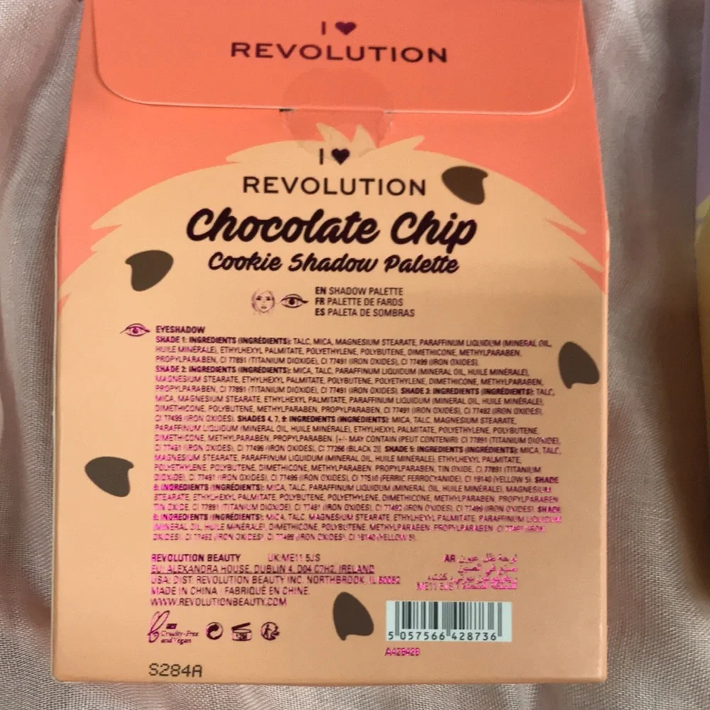 Makeup Revolution nwt you
