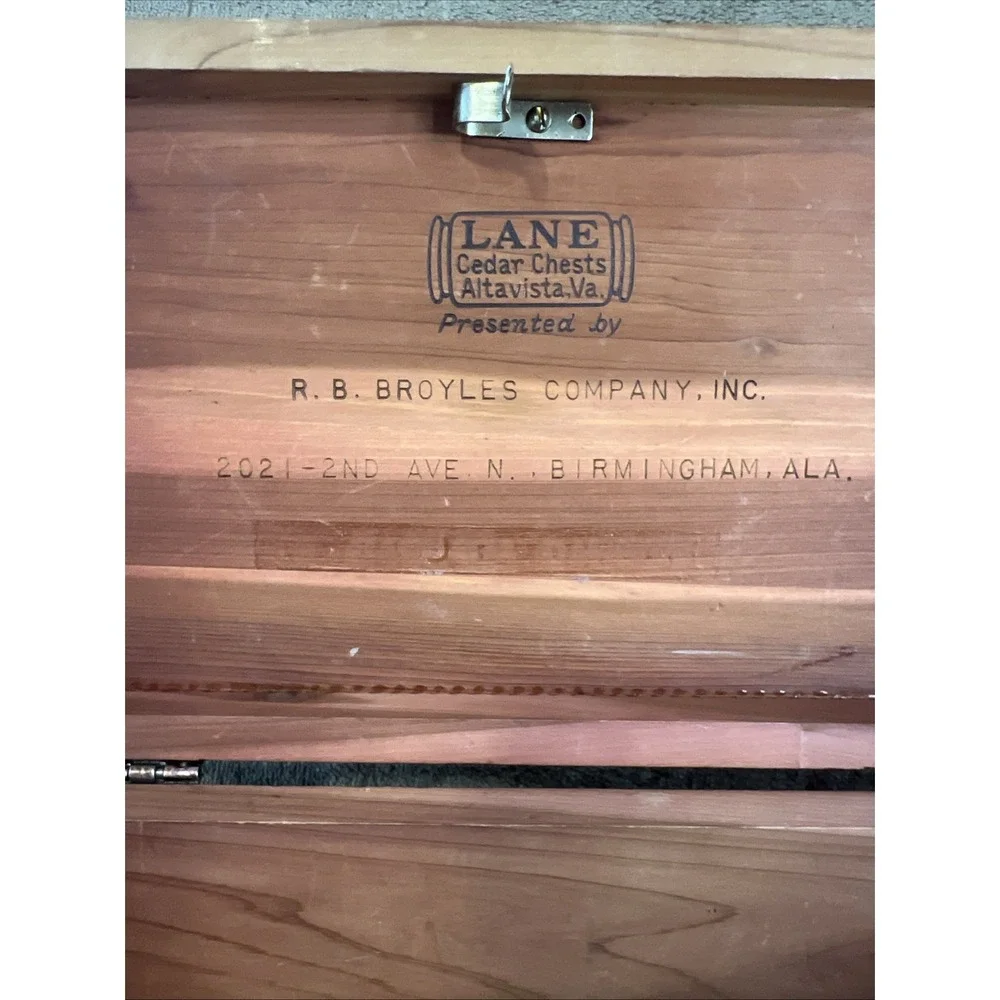 Lane / R.B. Broyles Furniture Co. quality are