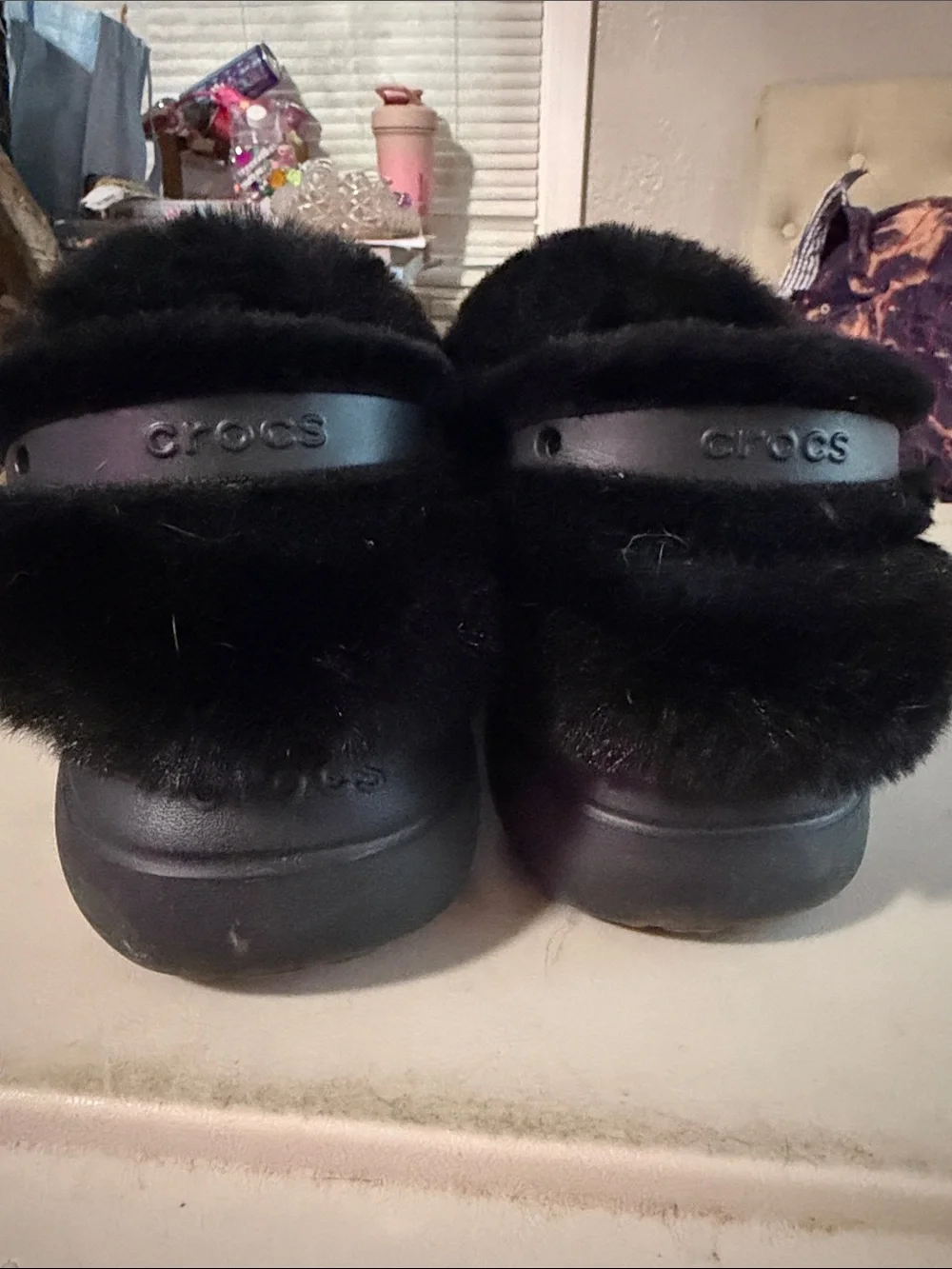 CROCS warm faux
