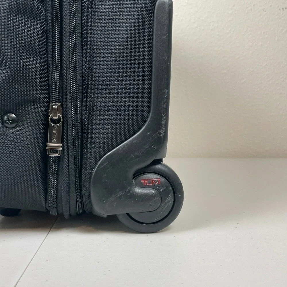 Tumi alpha 26103d4