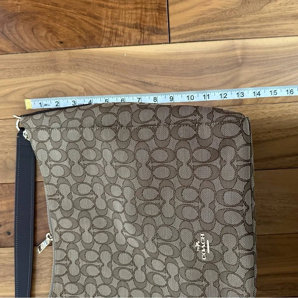 Coach weave unused