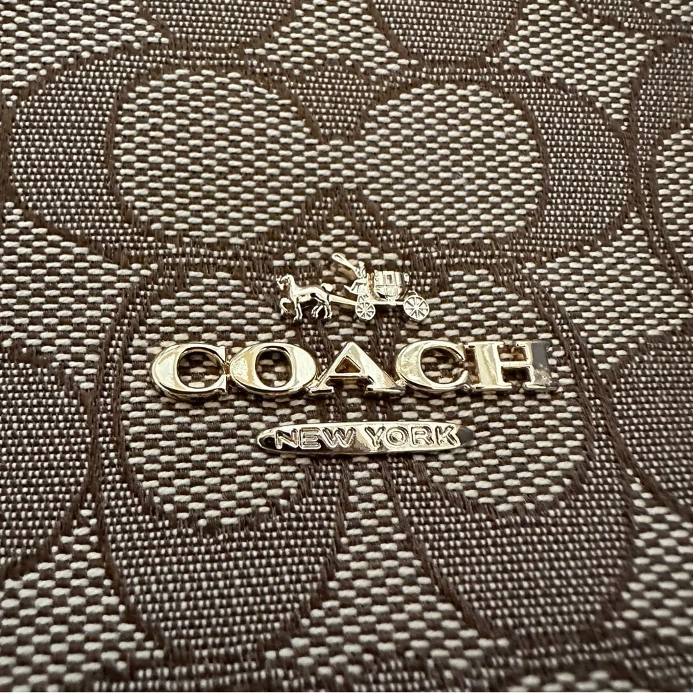 Coach strap her tone