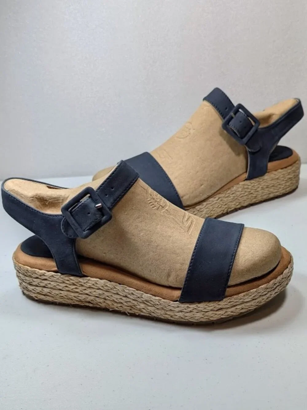 Kenneth Cole Reaction Calm Water Espadrille Platform Sandals Navy Blue Womens 10