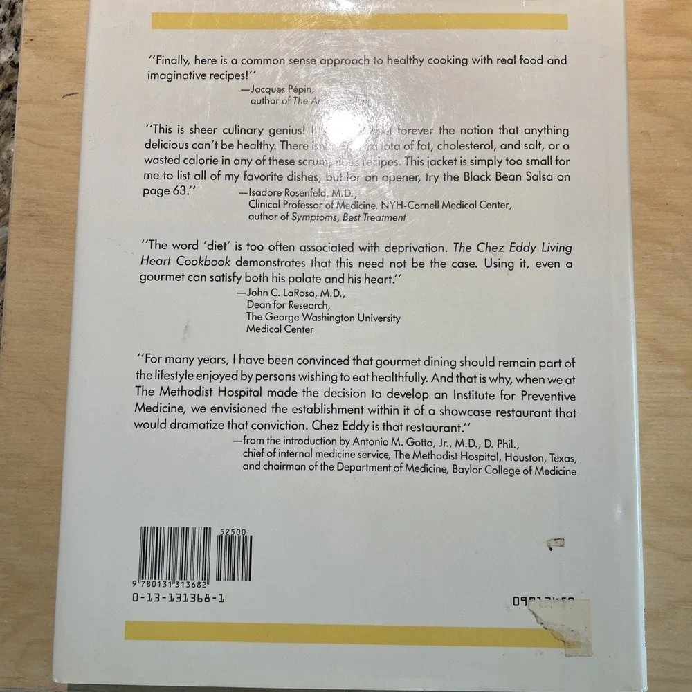 The Chez Eddy Living Heart Cookbook Hardcover 1st Edition Very Good Condition‎