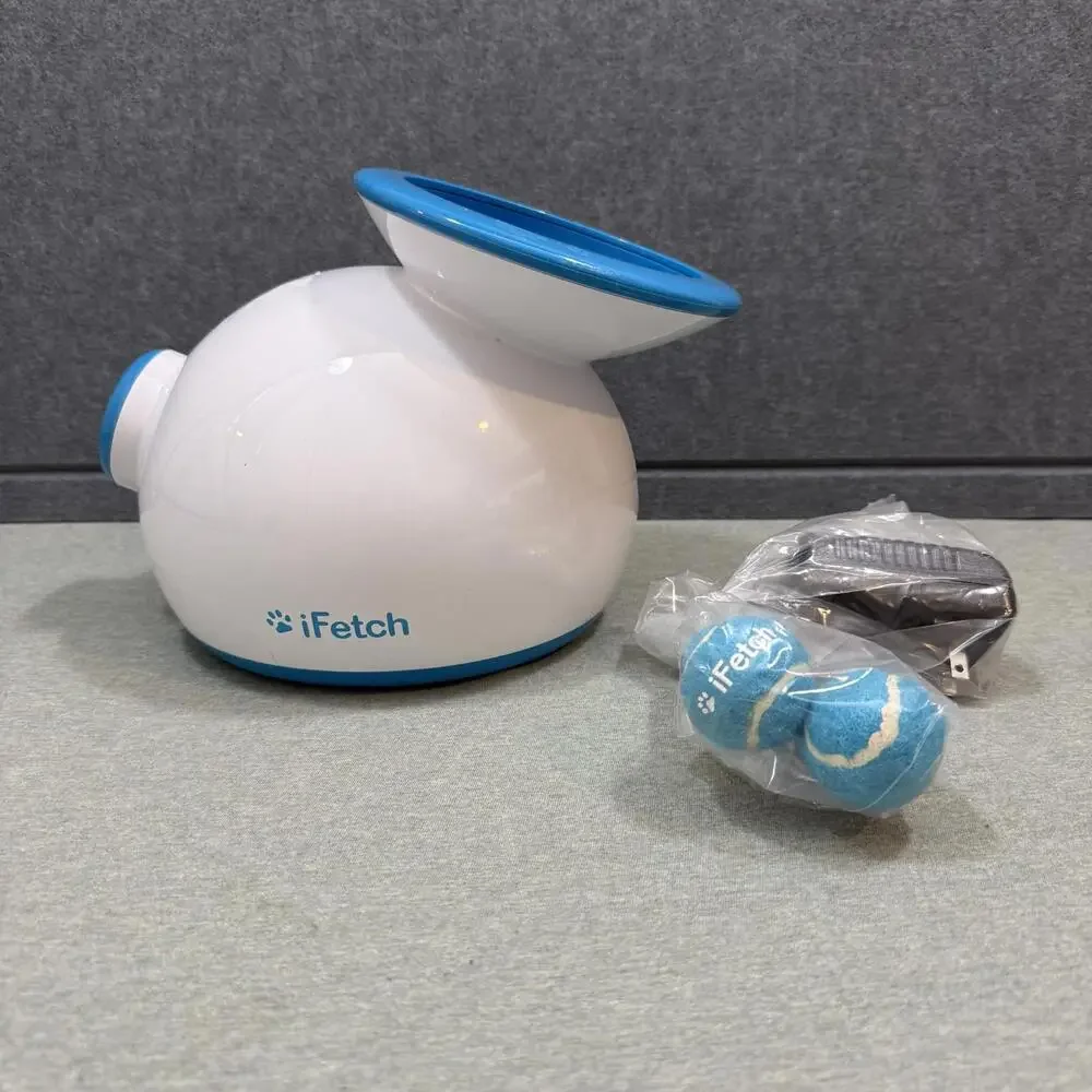 iFetch Interactive Automatic Tennis Ball Launcher For Dogs W/AC Small 2 New Ball