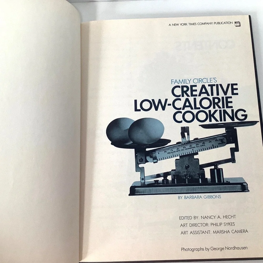 2‎ Family Circle Great Desserts Low Calorie Cooking Cookbook 1978 Hardcover VTG