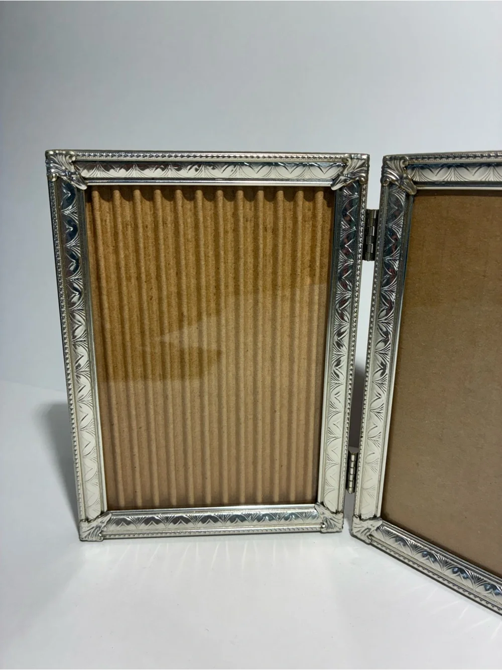 N/A displaying memories side