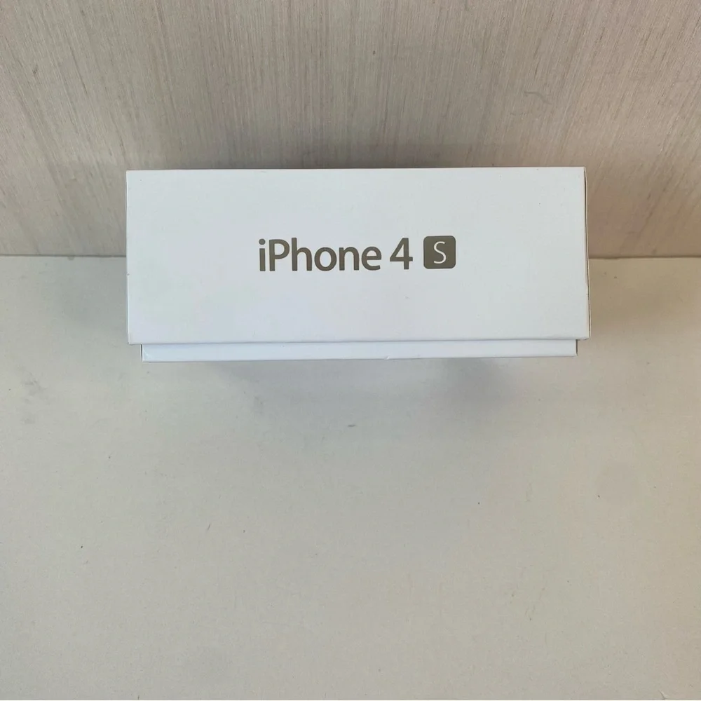 Apple compact stylish