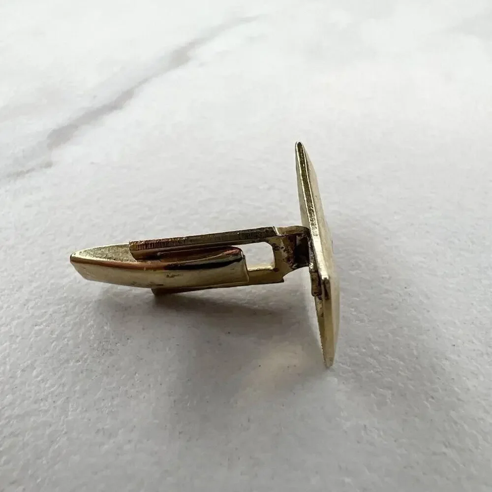 Vintage textured gold
