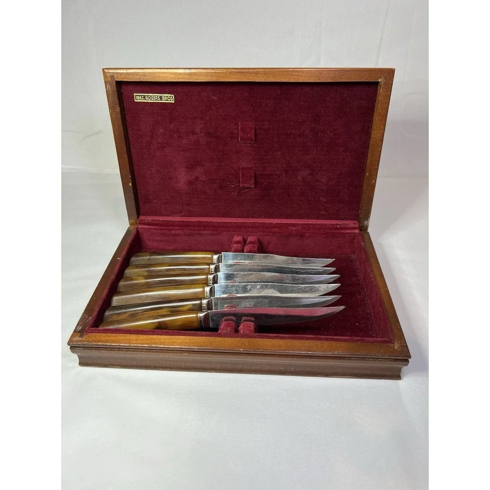 Vintage 1847 Roger's Bros Wood Display Case Box With 6 Nice‎ Wood Handle Knives