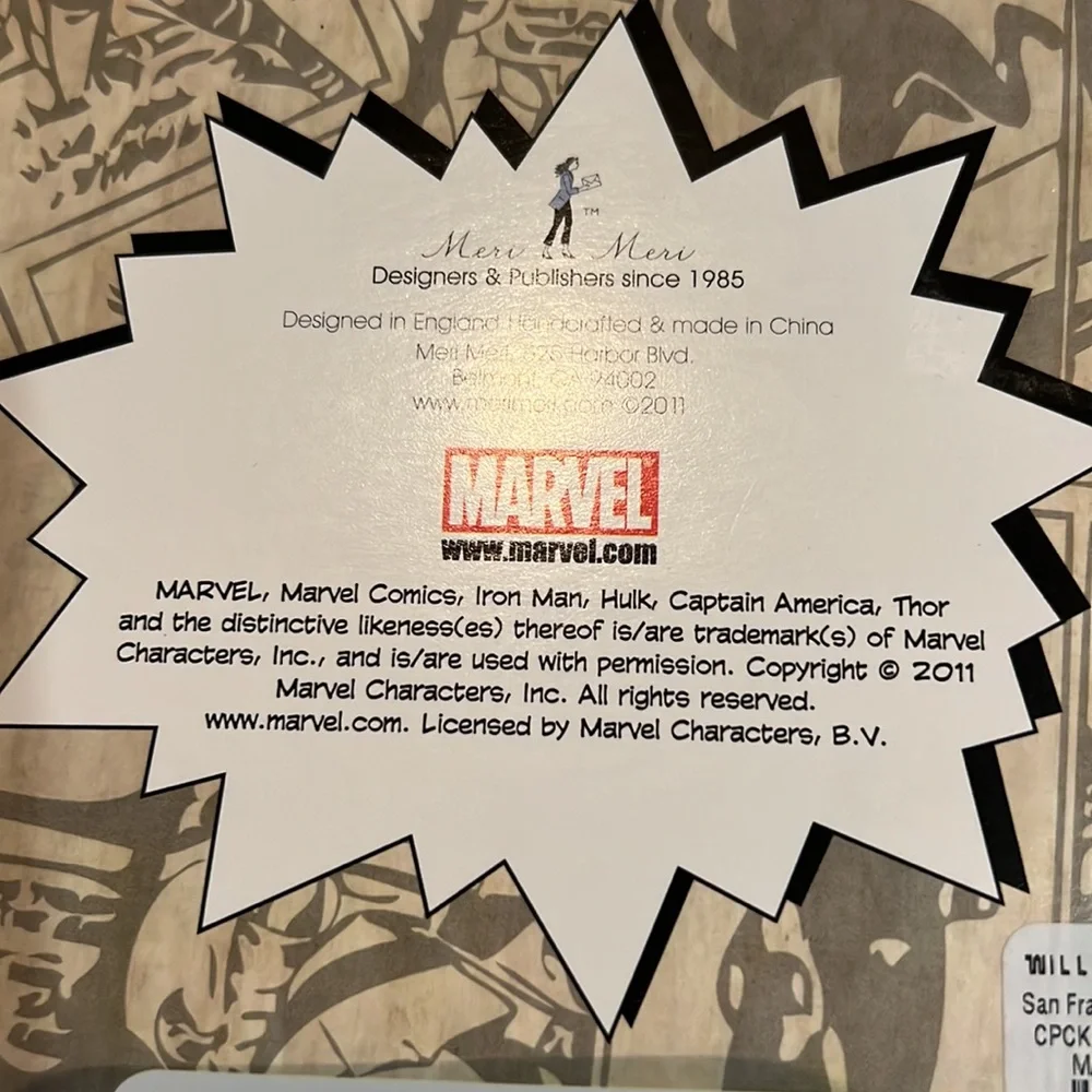 Marvel Comics Cupcake Kit, NWT‎
