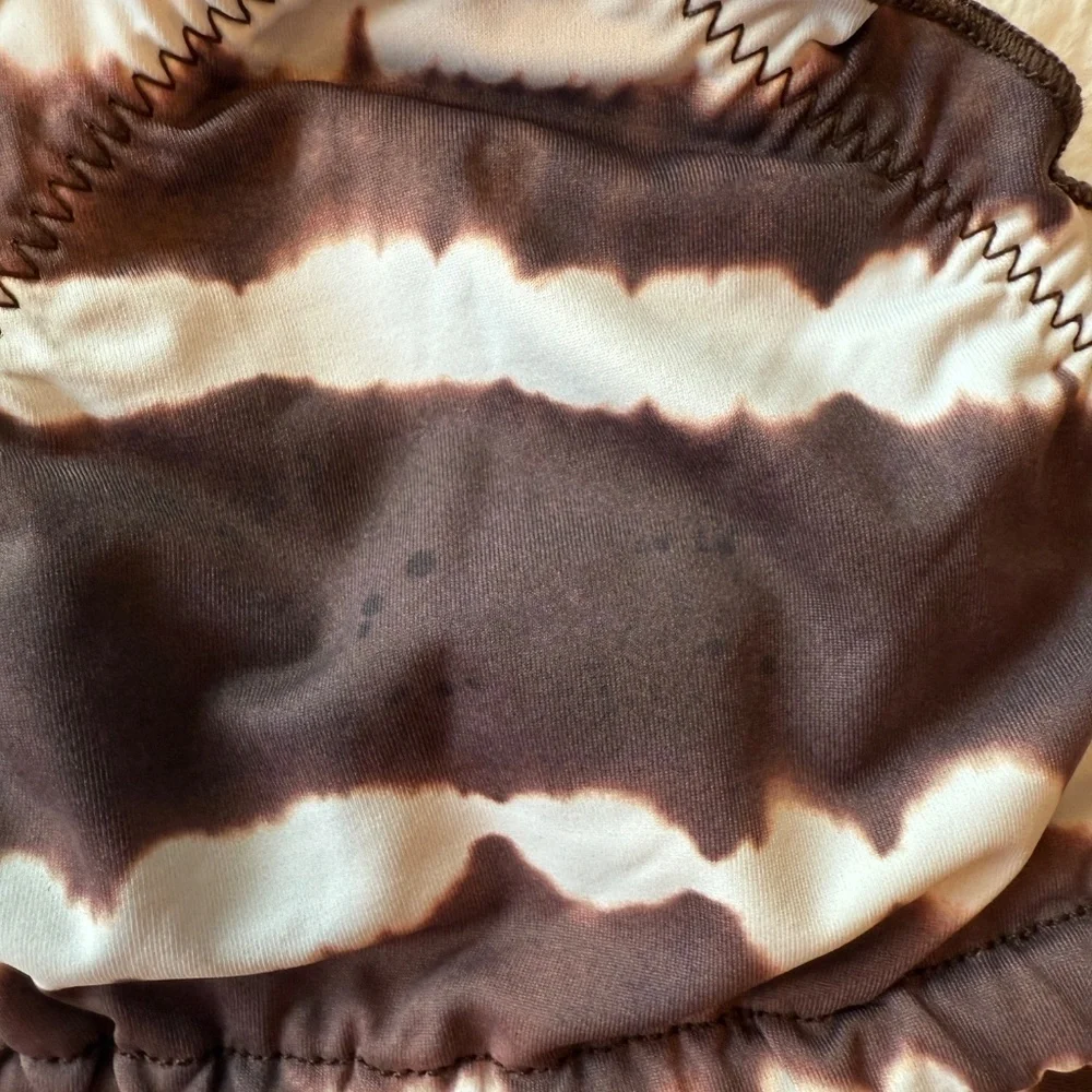 Frankies Bikinis new without