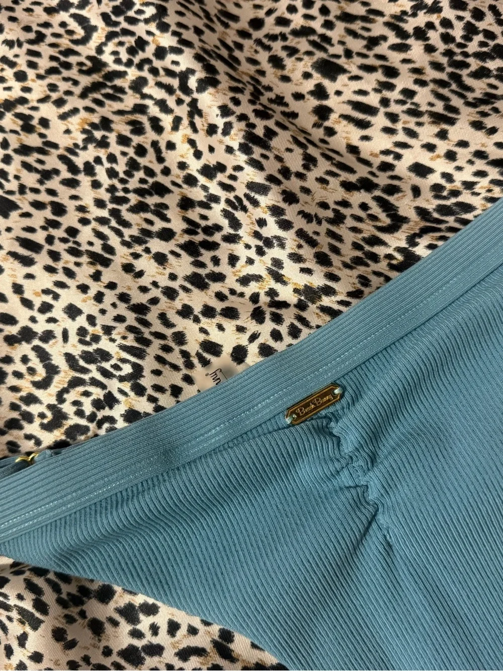 Frankies Bikinis size nwot