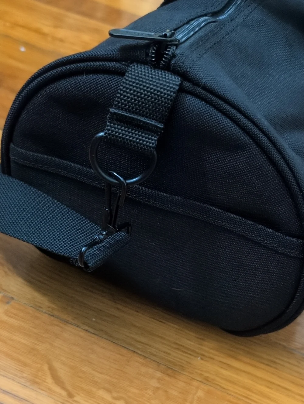Manhattan Portage Chelsea Drum Bag With Original Shoulder Strap