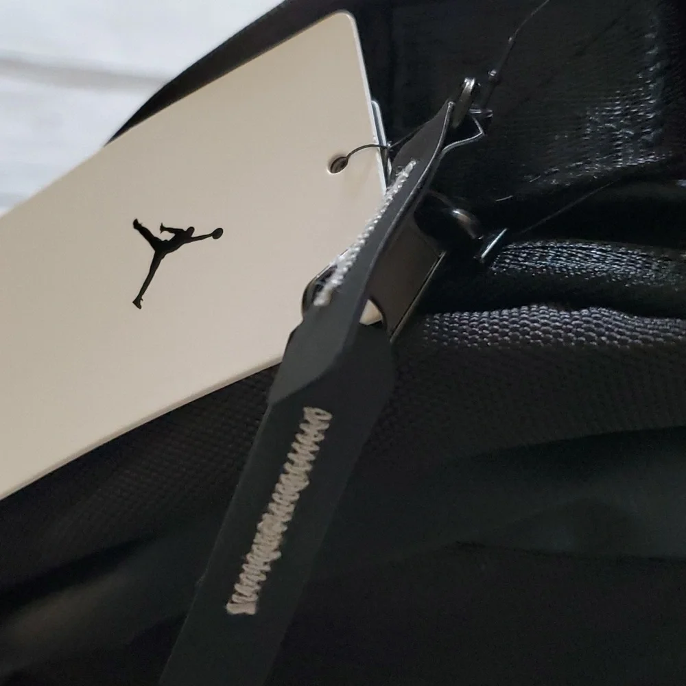 Jordan air black
