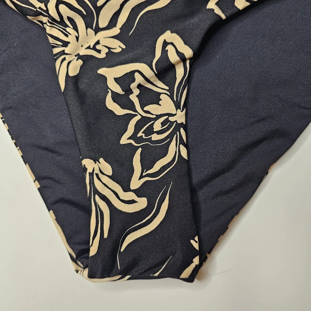 ​NWT L*Space Camacho Mystic Magnolia Ribbed Floral Bikini Bottom Size XS US 4