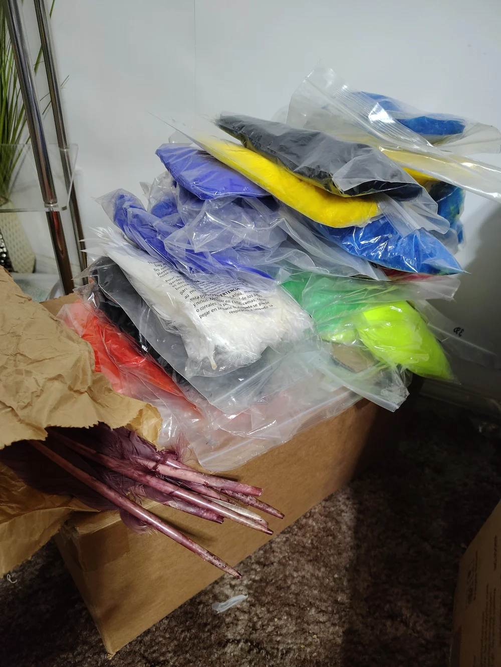 Lot Natural Feathers Bulk 37 Packs Assorted Color 4.5 inch New For Arts & Crafts
