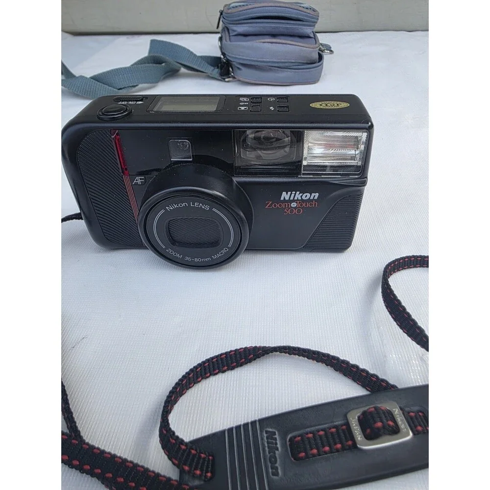 Nikon pre owned