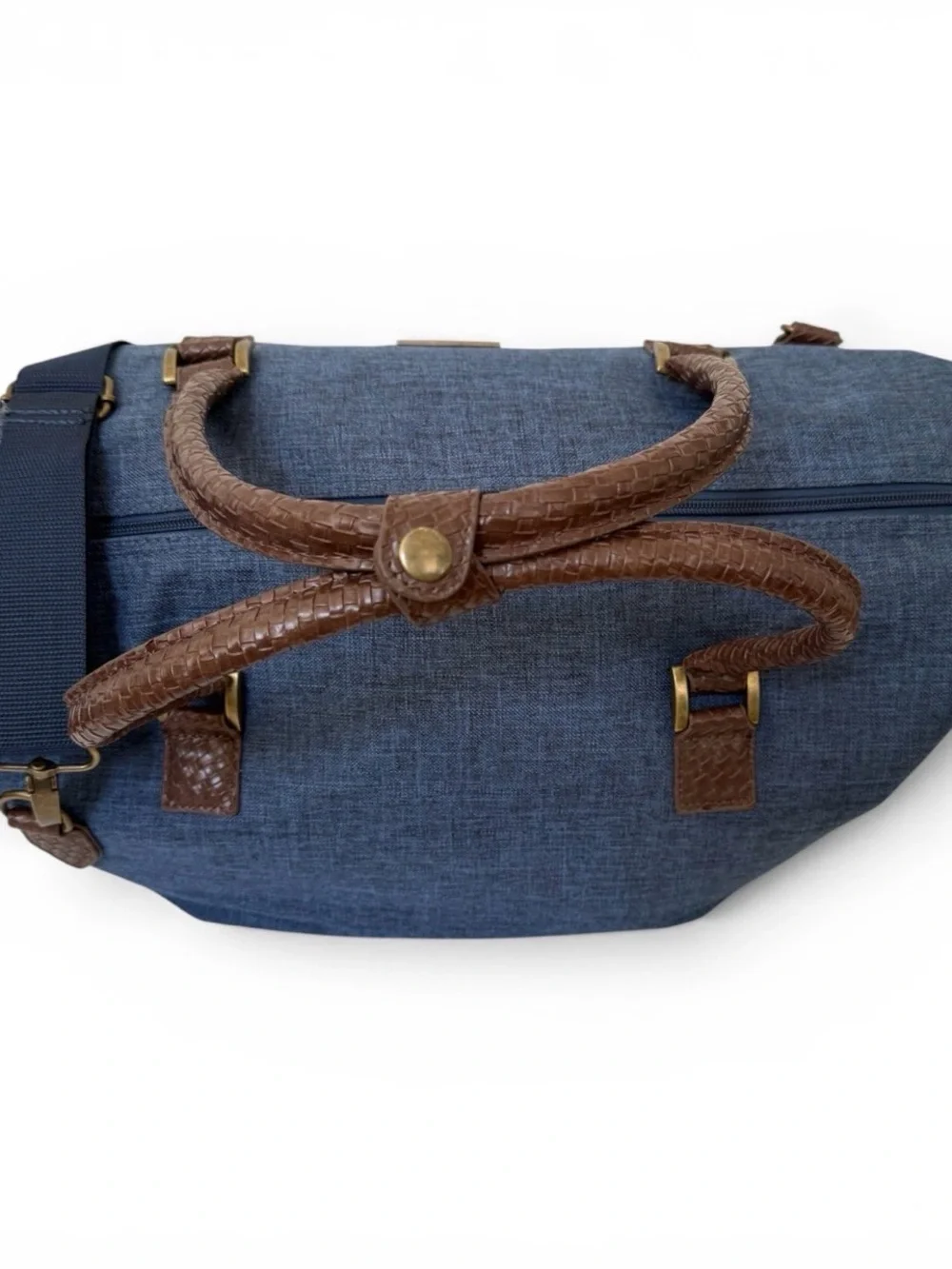 Tommy Bahama spacious blue