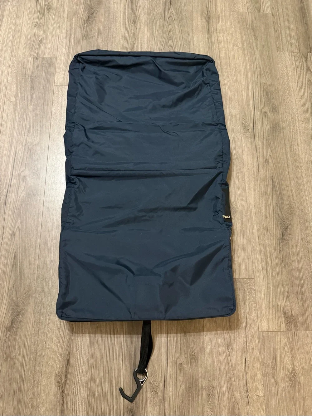 Samsonite navy travel