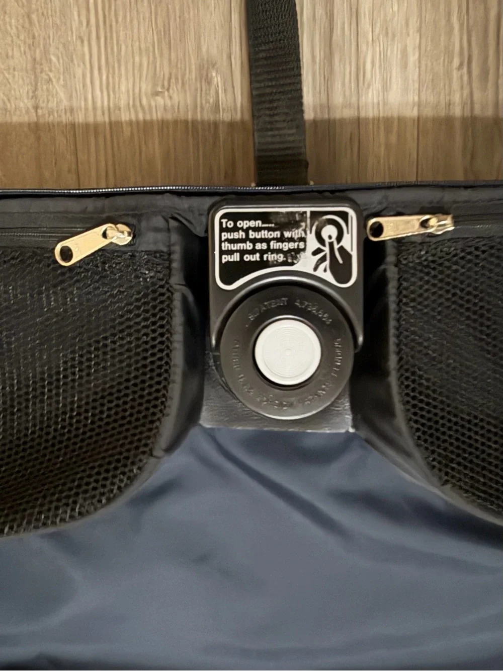Samsonite navy travel